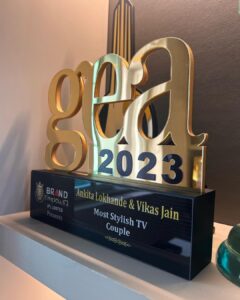 Ankita Lokhande Instagram - When u receive the award from none other than @madhuridixitnene ma’am for the most stylish couple of the year 🔥 Thanku @brandempower.in #GlobalExcellenceAwards #GEA2023 #brandempower #moststylishcouple2023 @media.raindrop Styled by - @castelino_priyanka Jewellery- @renukafinejewellerymumbai i @oakpinionpr Hair- @the_art_case_byfarah Makeup- @cashmakeupartistry Shot by - @rohitsrivastava_