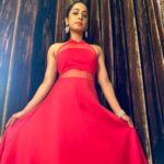 Ansha Sayed Instagram – Anything is possible with a little sunshine 🌞 and a  good photographer 😉
 -Ansha Sayed
📸@bhargavaanushree 
Styling: @urmi1309