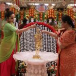 Ansha Sayed Instagram - Yesterday had the opportunity to Visit BAPS Swaminarayan temple with Mom. Have heard not many get a chance to do Abhishek here ! Indeed Truly Blessed !