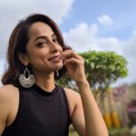 Ansha Sayed Instagram - I got the eye of the tiger, a fighter Dancing through the fire 'Cause I am a champion, and you're gonna hear me Roar ❤🧚‍♀️ @amigammi