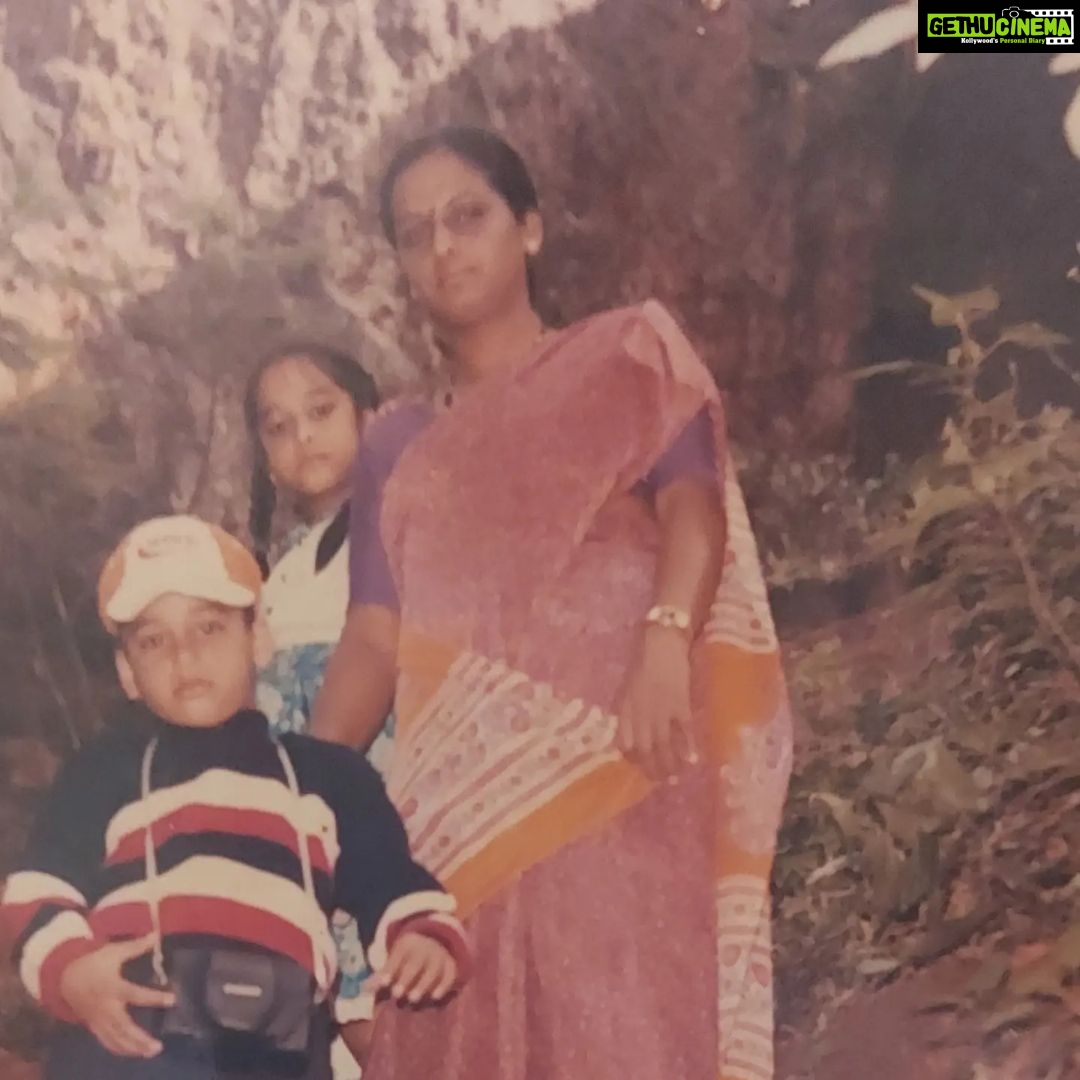 Ansha Sayed Instagram - Miss you..its been 18yrs and all seems like it happened yesterday.. You left us just before Raksha bandhan.. जरुर मुलाकात होगी किसी जन्म में..