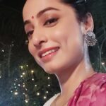 Ansha Sayed Instagram – Felt cute might not delete later wala post 😌 ☺