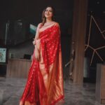 Anusree Instagram - The bouquet of emotions inside you can be beautifully presented to the outside world in a red saree .....thanks to my saree collection cupboard for this head turner look 😂😘.... MaH @pinkyvisal Click @rinshadmanzoorphotography @purplemen_rynu