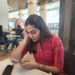 Anusree Instagram - There is never a no time for candid...and if it's candid time be beautifully candid😛... Click @mahesh_bhai
