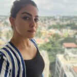 Anusree Instagram - Let me take a selfie plzzzzzzzzz... #selfietime #nofilter #s22ultra #banglore #bangloredays ♥️♥️ Bangalore, India