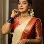 Anusree Instagram – Saree is great in any colour but this combination is an epitome of elegance..for every girl. Feeling sassy, feeling loved , feeling  like a Diva…..

MaH @pinkyvisal 
Accessories @varuthri_findings