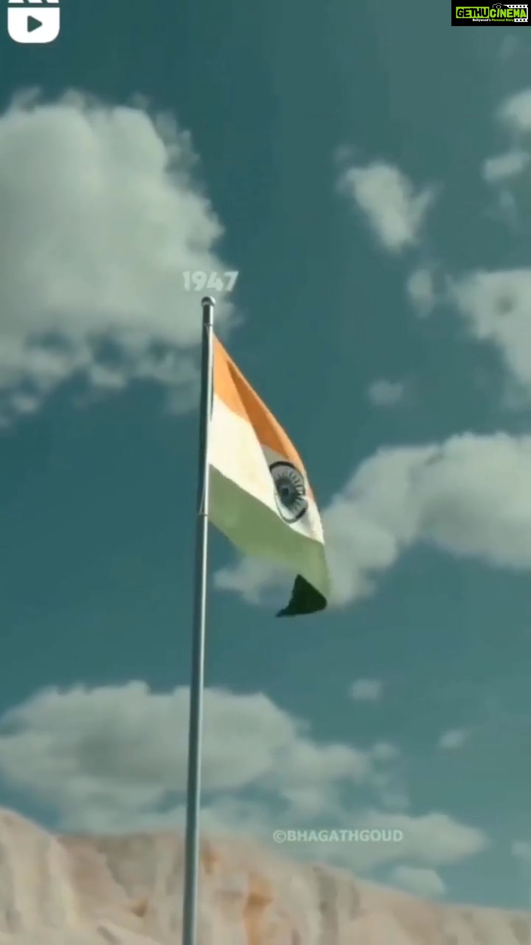 Apsara Rani Instagram - Happy 75th Independence Day to us🇮🇳❤️ . . . . #75thindependenceday #happyindependenceday🇮🇳