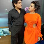 Apsara Rani Instagram - With the most handsome and dashing hero of Indian Cinema… @bigboss_hstelugu @team__biggboss @biggbossadda #fangirlmoment #nagarjunaakkineni #apsararani #apsara Annapurna Studios