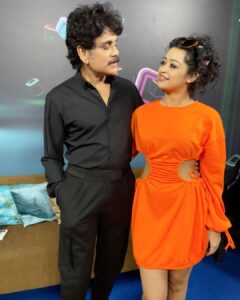 Apsara Rani Instagram - With the most handsome and dashing hero of Indian Cinema… 
@bigboss_hstelugu @team__biggboss @biggbossadda 

#fangirlmoment #nagarjunaakkineni #apsararani #apsara