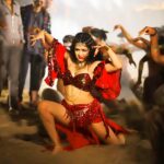 Apsara Rani Instagram - KHATAM full song out on YouTube🔥 One of my favourite dance Choreographed by @sirishchoreographer @rgvzoomin D-Company https://youtu.be/xyQ7QIM4qZ4 Link in bio 🔥