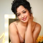 Apsara Rani Instagram - Good morning 🌷 . . . . #dangerous #dangerousgirls #ramgopalvarma #dangerous8thapril #apsara #apsararani #indiancinema #filmindustry #film