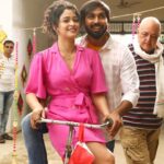 Apsara Rani Instagram - ‘PYARA KULHAD’ Some fun bts with my Co actor @maanasnagulapalli ❤️🫶 Director- @abhishekchadhadirector sir🙏🏻 . . . #apsara #apsararani #maanasnagulapalli #pyarakulhad Raibareli