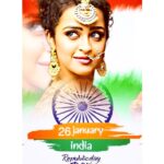 Apsara Rani Instagram - Happy Republic Day🇮🇳 Mera Bharath Mahaan🙏🏻❤️ Jai Hind🇮🇳🫡