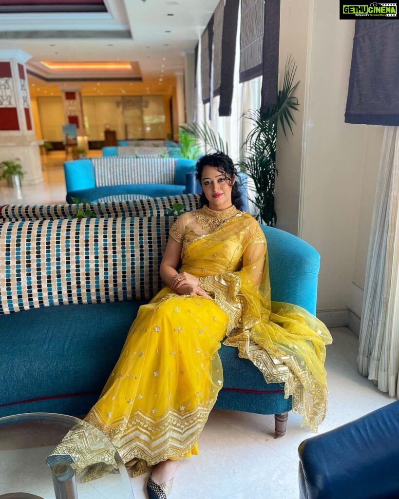 Actress Apsara Rani HD Photos and Wallpapers March 2023 | Gethu Cinema