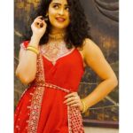 Apsara Rani Instagram - Why burn a patakha when you can be one!💥 Happy Diwali to all of you, have a safe and fun Diwali🪔🎊🎉🕉 📸 @you_and_iphotography . . . #apsara #apsararani #diwali #diwalioutfit #diwalicelebration