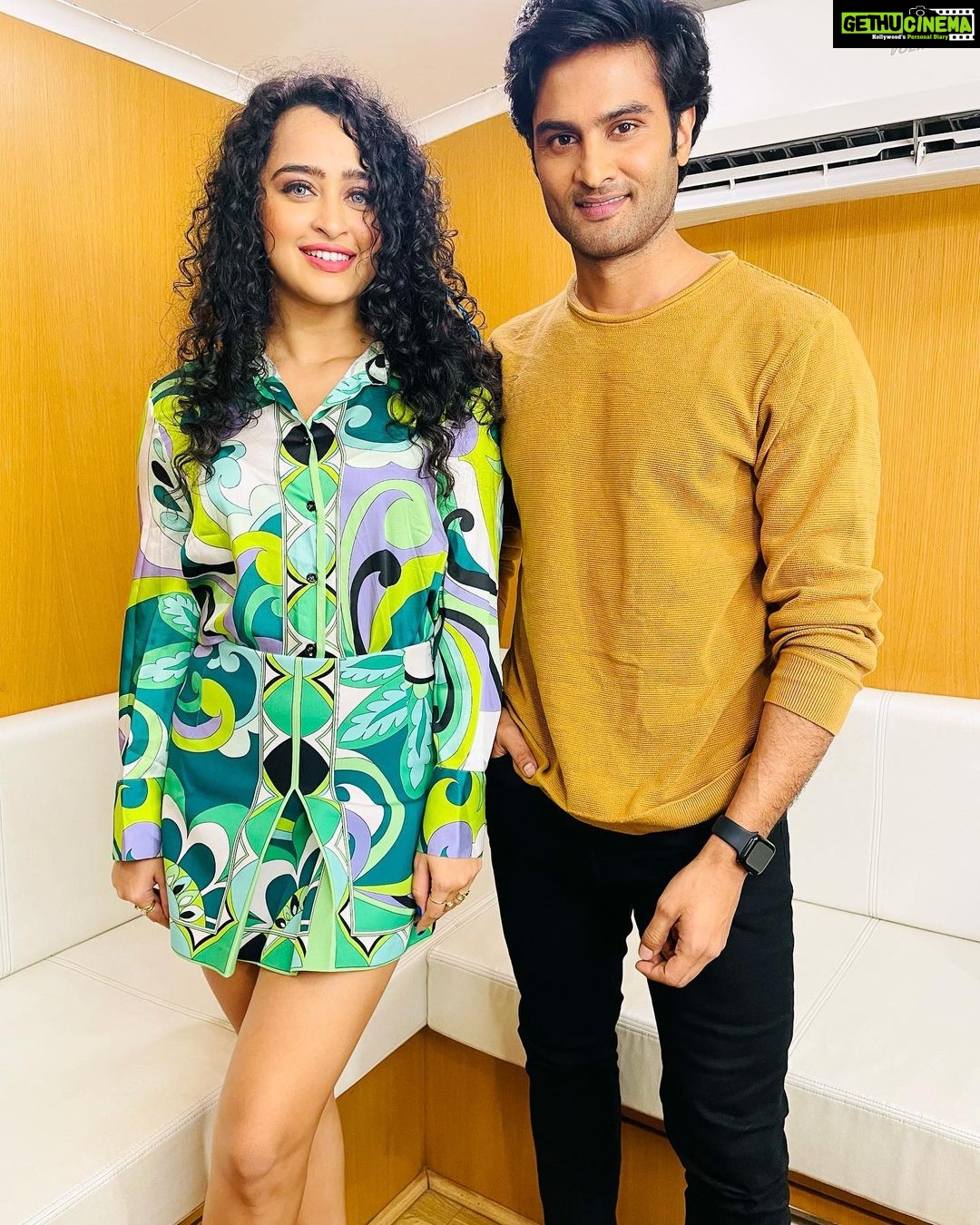 Apsara Rani Instagram - It was amazing working with you… Your calmness and ease at work is something I’m very inspired from. 🙏🏻❤️ @isudheerbabu . . . #hunt #gunsdontlie #sudheerbabu #apsararani #papathopailam