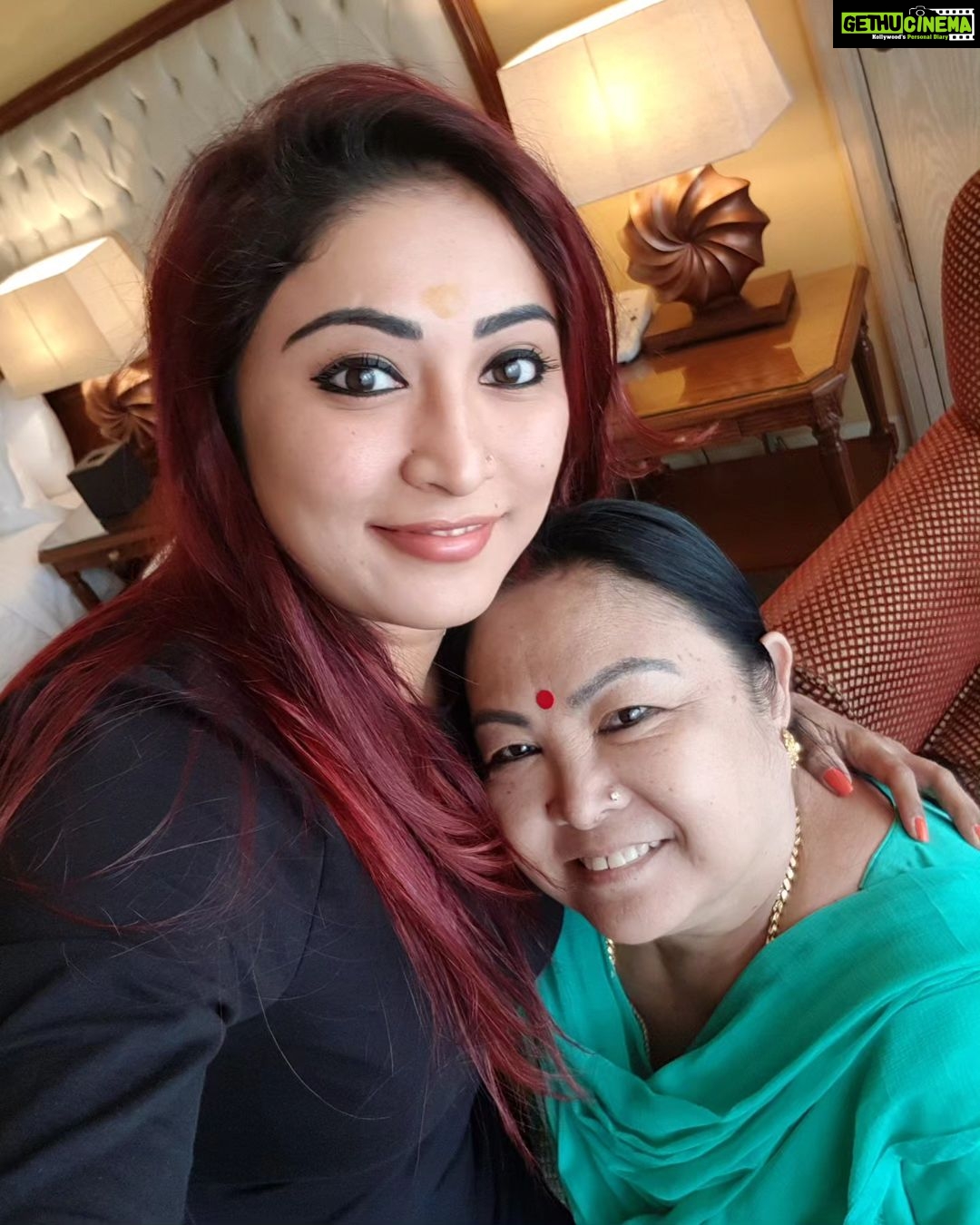 Archana Suseelan Instagram - You are an amazing Mom. Words seem to be too little to express my gratitude for all that you do for us. I love you Mom @leenasuseelan Happy Mother's day.