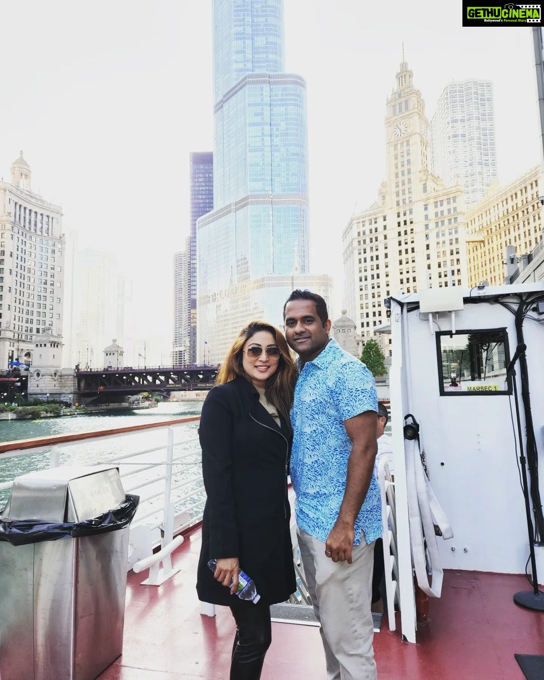 Archana Suseelan Instagram - Chicago downtown Shoreline Architecture Tour by Boat