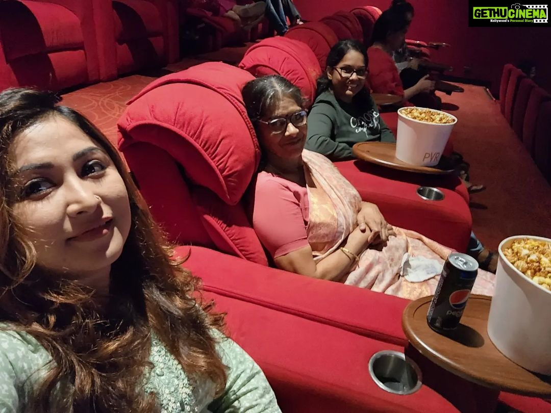 Archana Suseelan Instagram - Movie time with family 🥰 Mumbai, Maharashtra
