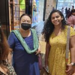 Archana Suseelan Instagram - Shopping time 🤩 with mom @leenasuseelan and sweet sister in law @arpitha_gowda22 #shopping #bangalore #familytime #phoenix #shoppinglovers Phoenix Marketcity Bangalore