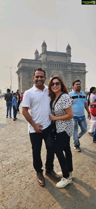 Archana Suseelan Instagram - Family outing with @praveen2261 Elephanta Caves , Arabian Sea
