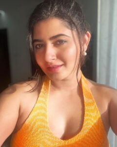 Ashima Narwal Instagram - Sunburnt! 

#loveashima #ashima #ashimanarwal #shootday #newgoals #ig_india #ig_hyderabad #influencerindia #tollywoodcinema #tollywoodqueen #tollywoodhotactress #misssydney #missindia