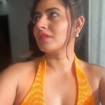 Ashima Narwal Instagram - Sunburnt! #loveashima #ashima #ashimanarwal #shootday #newgoals #ig_india #ig_hyderabad #influencerindia #tollywoodcinema #tollywoodqueen #tollywoodhotactress #misssydney #missindia