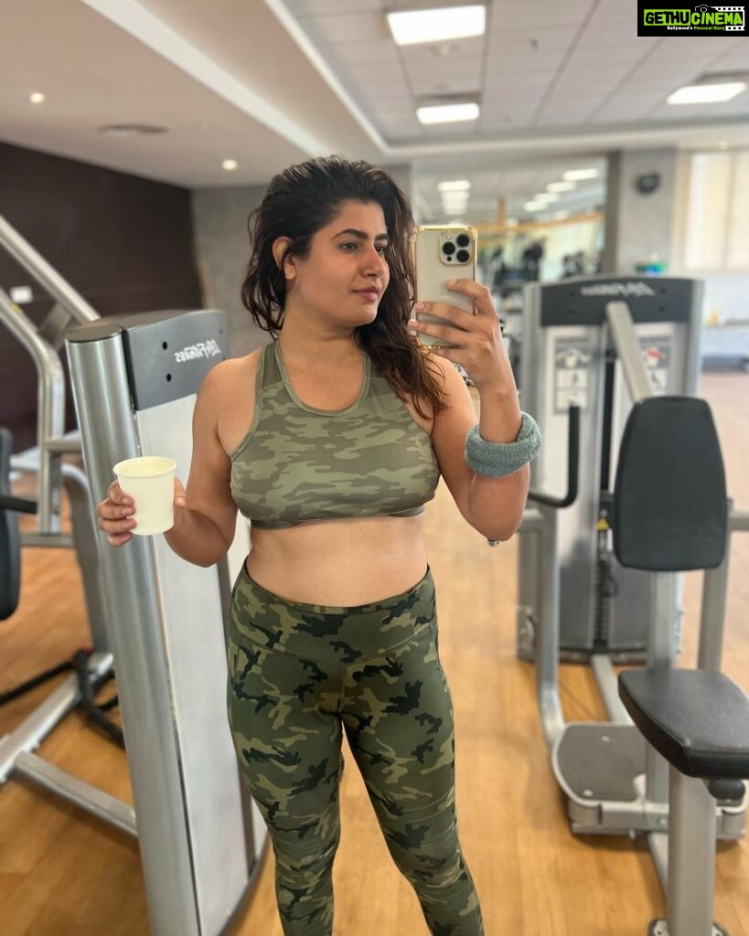 Ashima Narwal Instagram - New year diaries #2023goals Love Ashima 🏋️‍♀️ #gymfitness #goals2023 #tollywoodcinema #tollywoodactresses #ashima #ashimanarwal #misssydneyelegance #missindia #lifestylemodel #healthyme #ig_india #ig_hyderabad #ig_chennai #kollywoodqueen