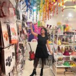 Ashima Narwal Instagram – Do check out this amazing party store!! @the_partie_store_ 

Love 

Ashima 

.
.
.
.
.
#ashima #ashimanarwal #partyvibes #ig_hyderabad #partystore #hyderabad #hyderabaddecor #misssydneyelegance #missindia Hyderabad