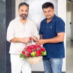 Ashwin Kumar Instagram – Surreal moment !! God blessed me to meet our #andavar #ulaganayagan Kamal sir 🤩

Thanks to Akbar sir and Ravindran sir for this wonderful opportunity 😇🙏🏻
#sembi