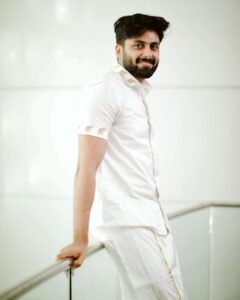 Ashwin Kumar Instagram - அழகென்பது மனதுதானே தவிர முகமல்ல!✨ ✨✨✨✨✨✨

🥼 @anushaa13 
📸 @arunprasath_photography