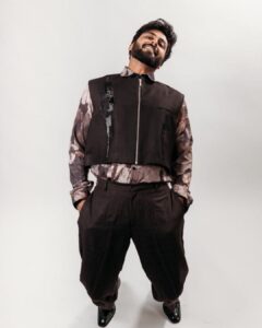 Ashwin Kumar Instagram - Hit me harder so that I can fly higher ⚡️
 #AK

🥼 @anushaa13 

Outfit - @lineoutline.in
Shoes - @woolnrabbit
Pc- @aarontheobed