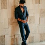 Ashwin Kumar Instagram - “Your best life will not be found in comfort. It will be found in fighting for what you believe in.” -Maxime Lagace 📸- @aarontheobed Styling - @anushaa13 Outfit - @geneslhofficial Shoes - @monkstoryofficial Assistant stylist - @lavanya_desigan
