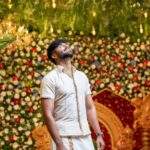 Ashwin Kumar Instagram – பட்டாசு போல கவலைகள் சிதறிட..
மத்தாப்பு போல மகிழ்ச்சிகள் மலர்ந்திட..
அனைவருக்கும் இனிய
தீபாவளி நல்வாழ்த்துக்கள்!! 🪔🧨🎇

📸 Sundar Photography
🥼 @anushaa13