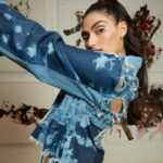 Athiya Shetty Instagram - Hello, @hellomagindia! Editor: Ruchika Mehta @ruchikamehta05 Interview: Nayare Ali nayareali Photos: Rahul Jhangiani @rahuljhangiani Creative Director: Avantikka Kilachand @avantikkak Fashion Editor: Sonam Poladia @sonampoladia Junior Stylist: Anushree Sardesai @anushree_sardesai Hair & Make-Up: Namrata Soni @namratasoni Wardrobe Courtesy: AK-OK @akok.in Artist’s Publicity: Straight Talk Communications @straighttalkcomm