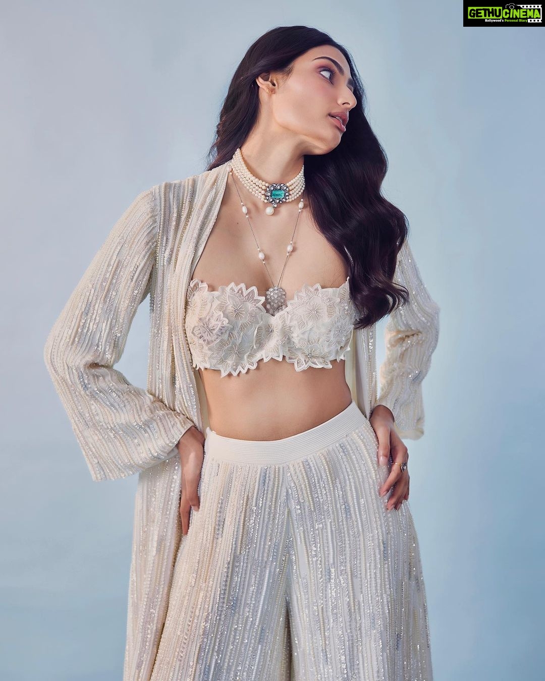 Athiya Shetty Instagram - Ready for you, Diwali <3