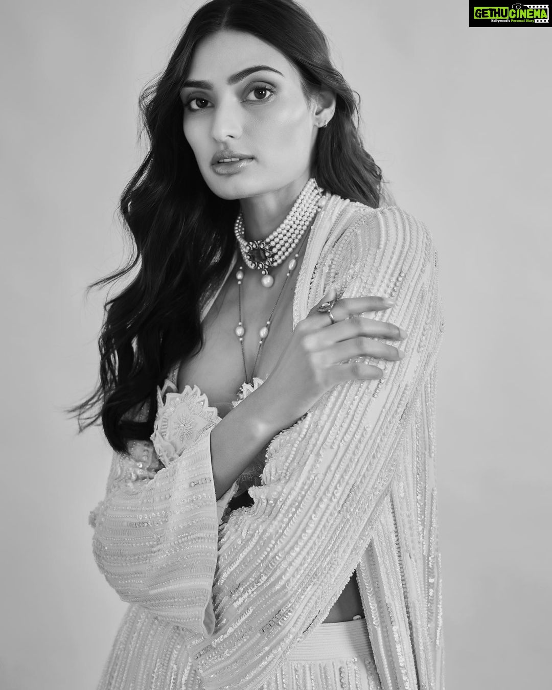 Athiya Shetty Instagram - Ready for you, Diwali <3