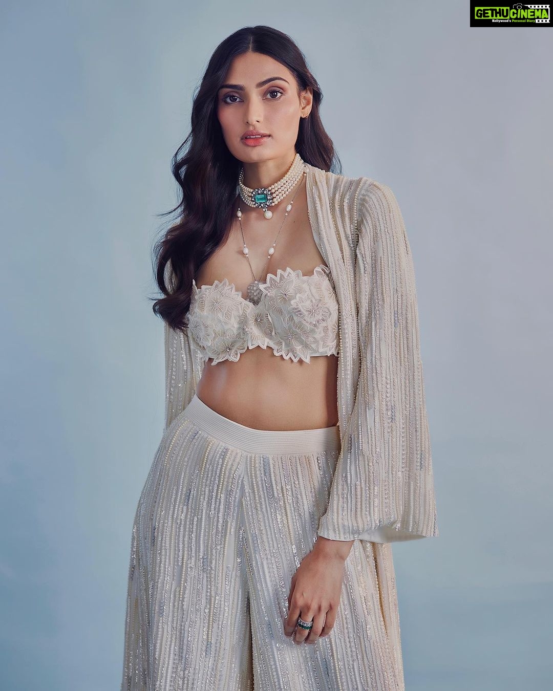 Athiya Shetty Instagram - Ready for you, Diwali <3