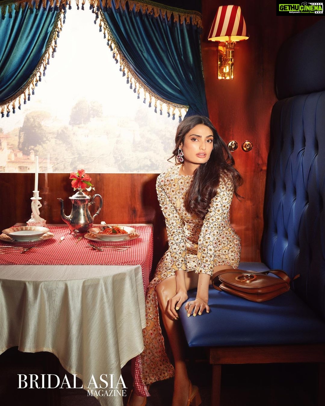 Athiya Shetty Instagram - For @thebridalasiamagazine ππβ¨π Editor-in-chief- @dhruvgurwara Editor-at-large- @nupurmehta18 Photographer- @rahuljhangiani Styling- @gopalikavirmani Makeup- @simrangidwanii Hair- @reenaduttahairstylist Art & Set Direction- @gopalikavirmani Production- @mmcworld_official Outfit- @rahulmishra_7 Jewellery-@archanaaggarwalofficial