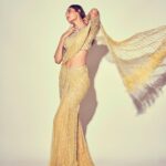 Athiya Shetty Instagram - weekend of love!! 💕
