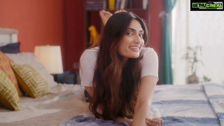 Athiya Shetty Instagram - #Collab Sometimes my life can have a hectic schedule, and often my health & wellness take a backseat. Which is why, I needed something that helps me understand my body the best. Glad that @samsungindia sent me the #GalaxyWatch4. See how it fits perfectly on my wrist, and into my lifestyle! It really knows me best. #Samsung