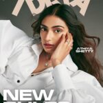 Athiya Shetty Instagram - 🌸@idivaofficial 🌸 Photographer: @vaishnavpraveen @thehouseofpixels Stylist: @devanshi.15 Assistant Stylist: @shivikapaliwal Hair and Makeup Artist: @kirandenzongpa