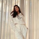 Athiya Shetty Instagram - ⚡️ @1derofficial ⚡️