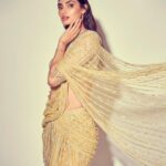 Athiya Shetty Instagram - weekend of love!! 💕