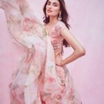 Athiya Shetty Instagram - weekend of love!! 💕