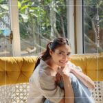 Athiya Shetty Instagram - Portraits have a colourful new language to it altogether. I’ve tried to capture the best of colours with my #vivoX70Series. #StoriesThroughPortraits #AD