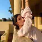 Athiya Shetty Instagram - catch the light