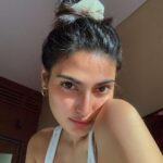 Athiya Shetty Instagram - spf ON🧴