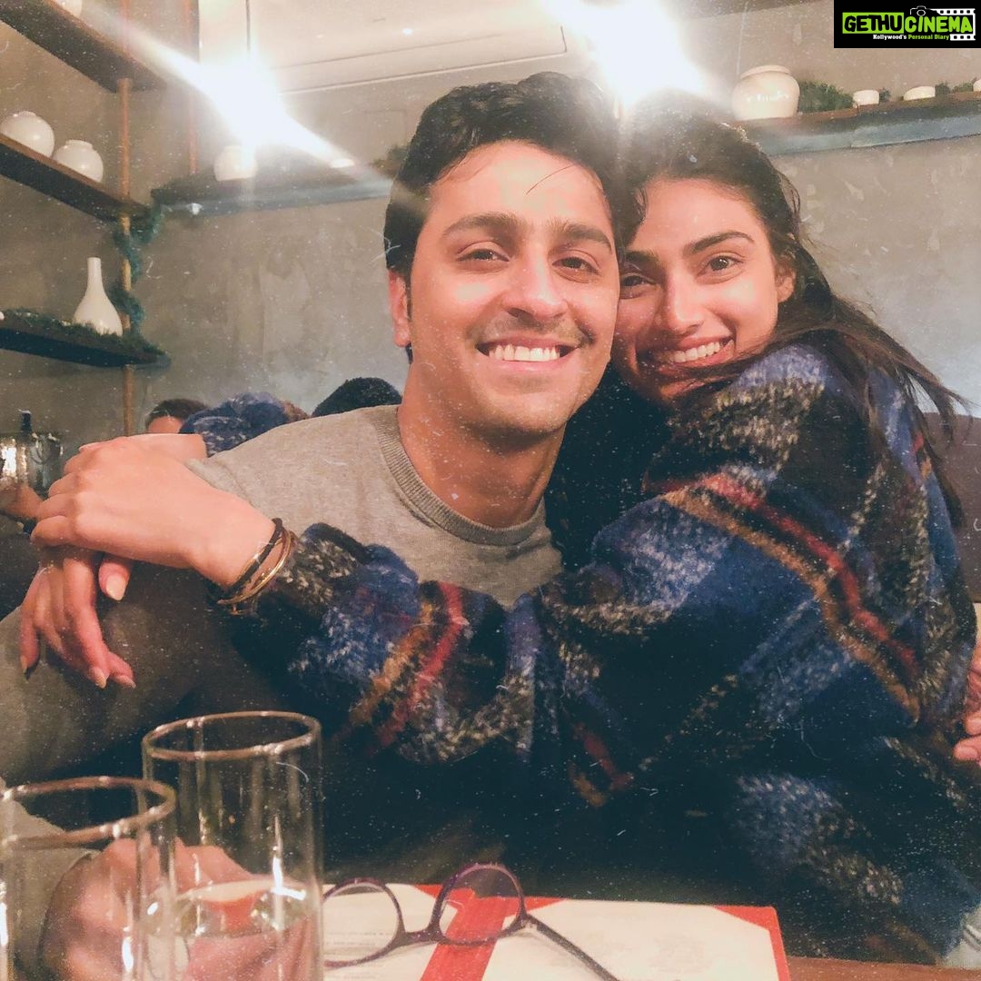 Athiya Shetty Instagram - New York, Circa ‘19 BC-orona 🥺 📸: @akansharanjankapoor