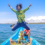 Bala Instagram - nadukedelil nettu thevelei pudike theviye vettukile ithei photopudithethu @tijo__thampy